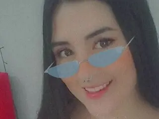 IsabelaLeon recorded lj