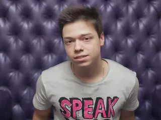 YoungKevin69 nude sexe